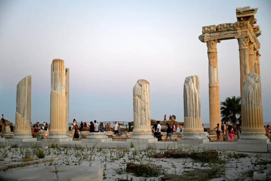 Antalya Ekim’de Çifte Rekor Kırdı 1